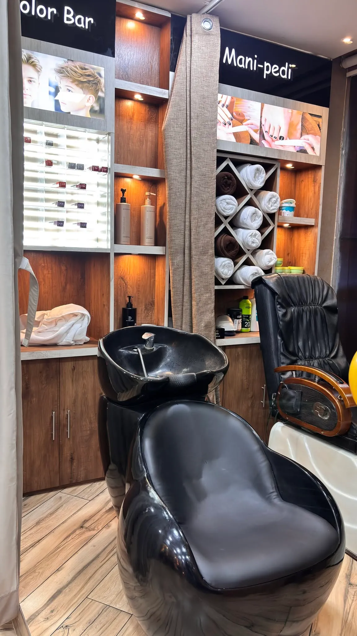 GreenLand Salon & Spa Balasore — hair wash area